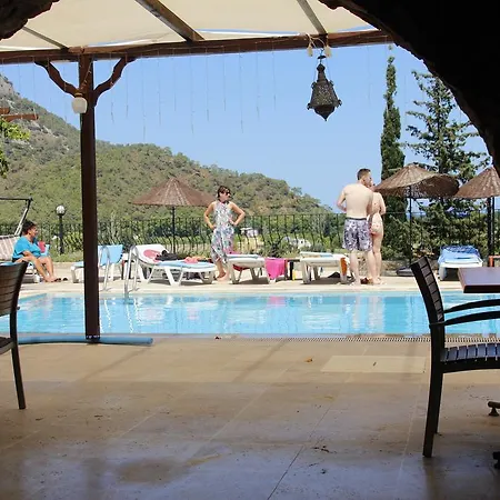 Hotel Kybele 2*